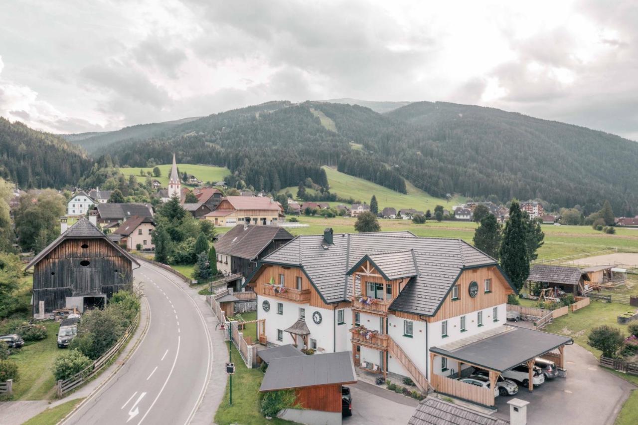 Landhaus Holzer Sankt Margarethen im Lungau Luaran gambar